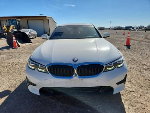 2021 Bmw motorrad 330xi, VIN 3MW5R7J07M8B81710. Фото 5 з 6 з аукціону Copart. Каталог авто зі США OpenDataCar.