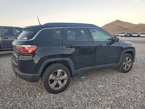 2018 Jeep Compass, VIN 3C4NJDBB8JT366267. Фото 3 з 6 з аукціону Copart. Каталог авто зі США OpenDataCar.