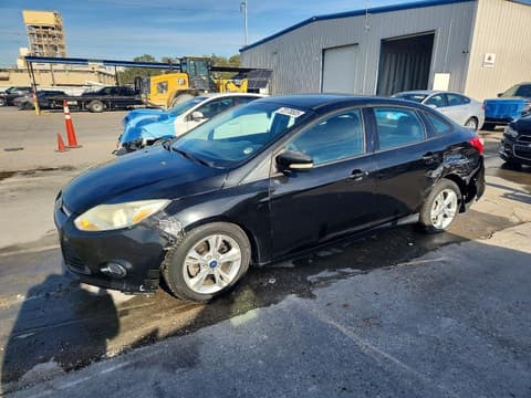 2013 Ford Focus, VIN 1FADP3F27DL180935. Фото 1 з 6 з аукціону Copart. Каталог авто зі США OpenDataCar.