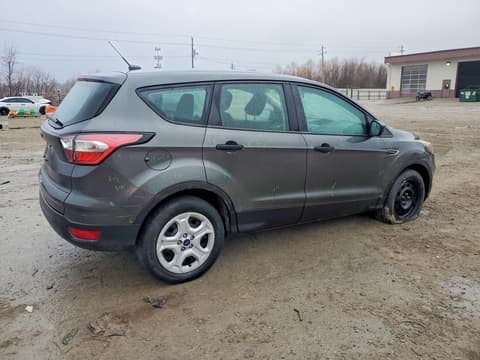 2018 Ford Escape, VIN 1FMCU0F76JUA03061. Фото 3 з 6 з аукціону Copart. Каталог авто зі США OpenDataCar.