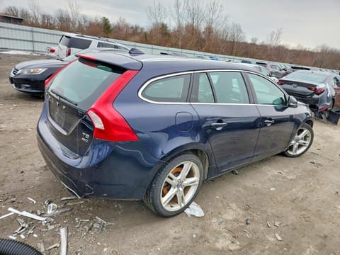 2016 Volvo V60, VIN YV1612SK5G1307096. Фото 3 из 6 с аукциона Copart. Каталог авто из США OpenDataCar.