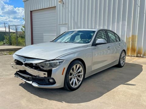 2018 Bmw 3 Series, VIN WBA8E1G59JNU89642. Фото 2 з 6 з аукціону Copart. Каталог авто зі США OpenDataCar.