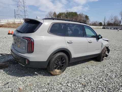 2025 Kia Telluride, VIN 5XYP5DGC4SG583306. Photo 3 of 6 from Copart auction. OpenDataCar US salvage catalog.