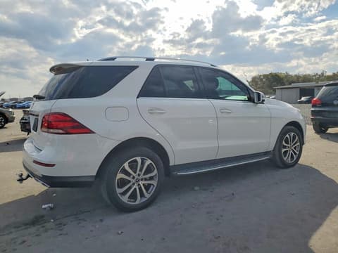 2018 Mercedes-benz GLE-Class, VIN 4JGDA5JB9JB052742. Zdjęcie 3 z 6 z aukcji Copart. Katalog aut z USA OpenDataCar.