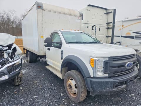 2017 Ford F-450 Super Duty, VIN 1FDUF4GY4HED72048. Фото 4 з 6 з аукціону Copart. Каталог авто зі США OpenDataCar.