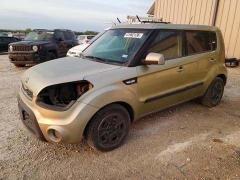 2013 Kia Soul, VIN KNDJT2A55D7574883. Фото 1 з 6 з аукціону Copart. Каталог авто зі США OpenDataCar.