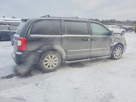 2015 Chrysler Town & Country, VIN 2C4RC1BG4FR619777. Фото 3 из 6 с аукциона Copart. Каталог авто из США OpenDataCar.