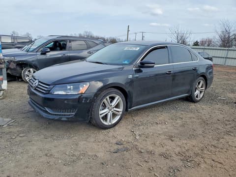 2014 Volkswagen Passat, VIN 1VWBT7A3XEC056614. Zdjęcie 1 z 6 z aukcji Copart. Katalog aut z USA OpenDataCar.