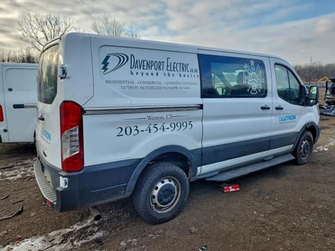 2023 Ford Transit, VIN 1FTBR1Y85PKB30319. Фото 3 з 6 з аукціону Copart. Каталог авто зі США OpenDataCar.