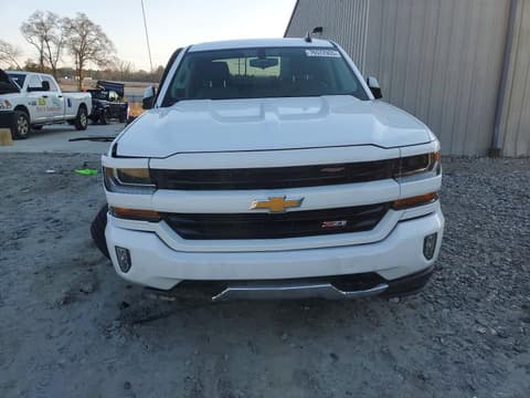 2018 Chevrolet Silverado 1500, VIN 3GCUKREC4JG493326. Фото 5 з 6 з аукціону Copart. Каталог авто зі США OpenDataCar.
