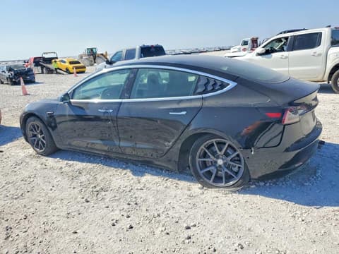 2018 Tesla Model 3, VIN 5YJ3E1EA8JF165920. Фото 2 з 6 з аукціону Copart. Каталог авто зі США OpenDataCar.