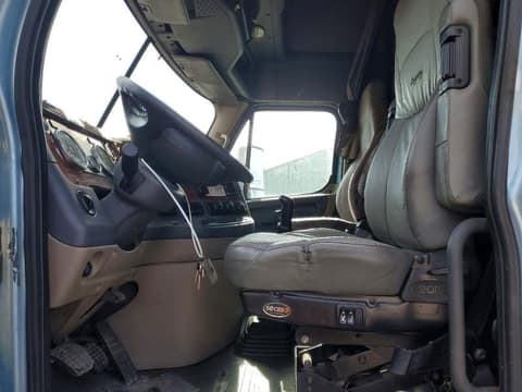 2016 Freightliner Cascadia 125, VIN 3AKJGLD52GSGU0808. Фото 5 з 6 з аукціону Copart. Каталог авто зі США OpenDataCar.