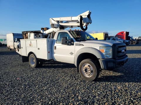 2011 Ford F-550 Super Duty, VIN 1FDUF5HT7BEC17543. Фото 4 з 6 з аукціону Copart. Каталог авто зі США OpenDataCar.