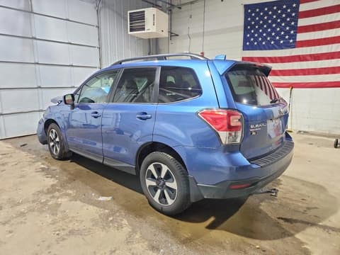 2017 Subaru Forester, VIN JF2SJARC6HH534532. Фото 2 з 6 з аукціону Copart. Каталог авто зі США OpenDataCar.