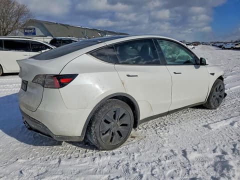 2024 Tesla Model Y, VIN 7SAYGDED5RF103322. Фото 3 з 6 з аукціону Copart. Каталог авто зі США OpenDataCar.