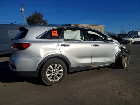 2020 Kia Sorento, VIN 5XYPG4A58LG671216. Фото 3 з 6 з аукціону Copart. Каталог авто зі США OpenDataCar.