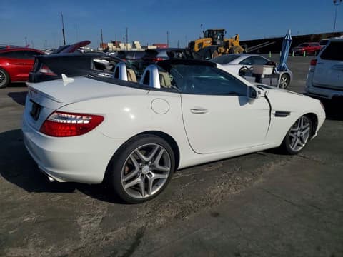 2015 Mercedes-benz SLK-Class, VIN WDDPK4HA6FF097441. Фото 3 з 6 з аукціону Copart. Каталог авто зі США OpenDataCar.