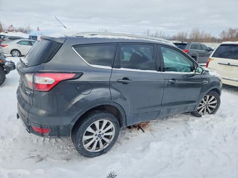2017 Ford Escape, VIN 1FMCU9J90HUB77585. Фото 3 з 6 з аукціону Copart. Каталог авто зі США OpenDataCar.