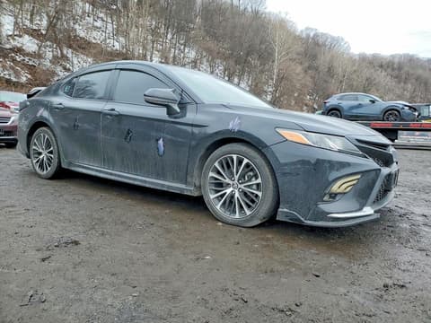 2018 Toyota Camry, VIN 4T1B11HK5JU586413. Фото 4 з 6 з аукціону Copart. Каталог авто зі США OpenDataCar.