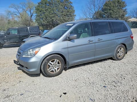 2005 Honda Odyssey, VIN 5FNRL38465B136388. Фото 1 з 6 з аукціону Copart. Каталог авто зі США OpenDataCar.