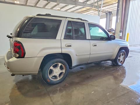 2008 Chevrolet Trailblazer, VIN 1GNDT13S882112984. Фото 3 з 6 з аукціону Copart. Каталог авто зі США OpenDataCar.