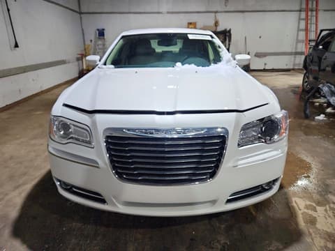 2014 Chrysler 300, VIN 2C3CCARG1EH308800. Фото 5 з 6 з аукціону Copart. Каталог авто зі США OpenDataCar.