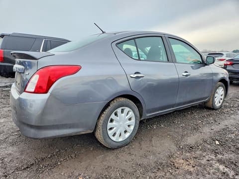 2018 Nissan Versa, VIN 3N1CN7AP6JL880986. Фото 3 из 6 с аукциона Copart. Каталог авто из США OpenDataCar.