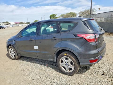 2017 Ford Escape, VIN 1FMCU0F7XHUD93785. Фото 2 из 6 с аукциона Copart. Каталог авто из США OpenDataCar.