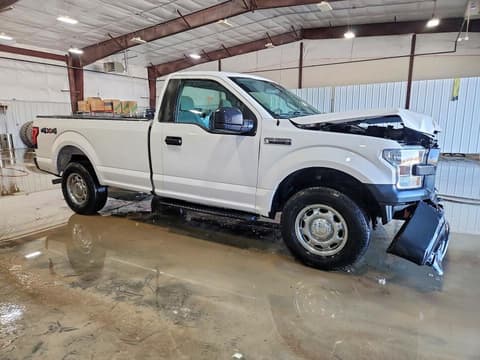 2017 Ford F-150 Lightning, VIN 1FTMF1EF3HKD08511. Zdjęcie 4 z 6 z aukcji Copart. Katalog aut z USA OpenDataCar.