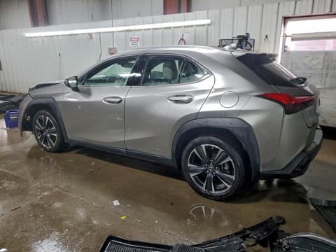 2021 Lexus UX 250h, VIN JTHP9JBH1M2051965. Фото 2 из 6 с аукциона Copart. Каталог авто из США OpenDataCar.