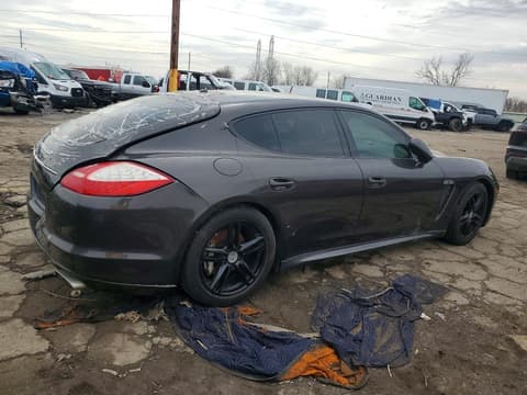 2011 Porsche Panamera, VIN WP0AA2A77BL018702. Фото 3 з 6 з аукціону Copart. Каталог авто зі США OpenDataCar.