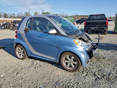2013 Smart Fortwo, VIN WMEEJ3BA2DK663396. Фото 4 з 6 з аукціону Copart. Каталог авто зі США OpenDataCar.