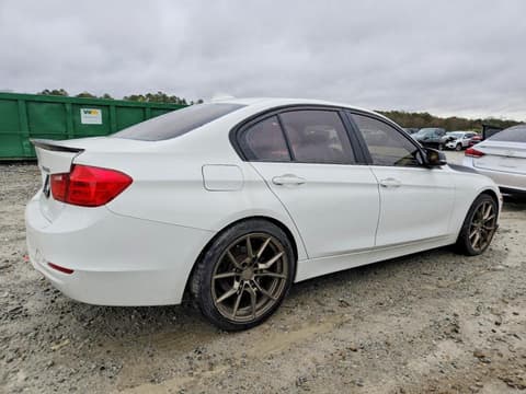 2014 Bmw 3 Series, VIN WBA3B5G57ENS10589. Фото 3 з 6 з аукціону Copart. Каталог авто зі США OpenDataCar.