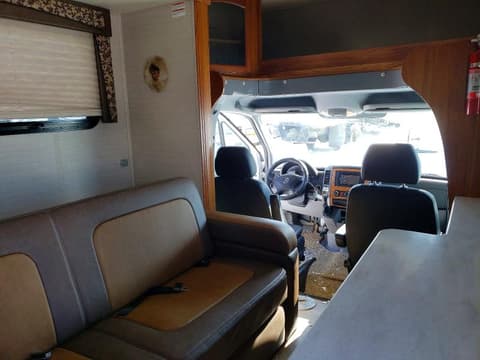 2017 Jayco Jayco, VIN WDAPF4CC5G9679248. Фото 5 из 6 с аукциона Copart. Каталог авто из США OpenDataCar.