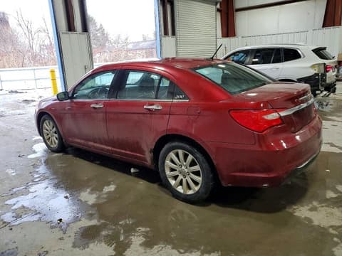 2014 Chrysler 200, VIN 1C3CCBCG5EN199053. Фото 2 з 6 з аукціону Copart. Каталог авто зі США OpenDataCar.