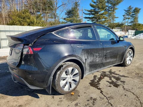 2023 Tesla Model Y, VIN 7SAYGDEE1PA121819. Фото 3 з 6 з аукціону Copart. Каталог авто зі США OpenDataCar.