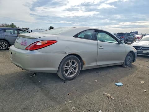 2005 Toyota Camry, VIN 4T1CE38P05U977880. Фото 3 з 6 з аукціону Copart. Каталог авто зі США OpenDataCar.