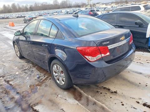 2016 Chevrolet Cruze Limited, VIN 1G1PC5SH3G7182230. Фото 2 з 6 з аукціону Copart. Каталог авто зі США OpenDataCar.