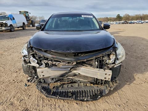 2015 Nissan Altima, VIN 1N4AL3AP9FN890217. Фото 5 з 6 з аукціону Copart. Каталог авто зі США OpenDataCar.