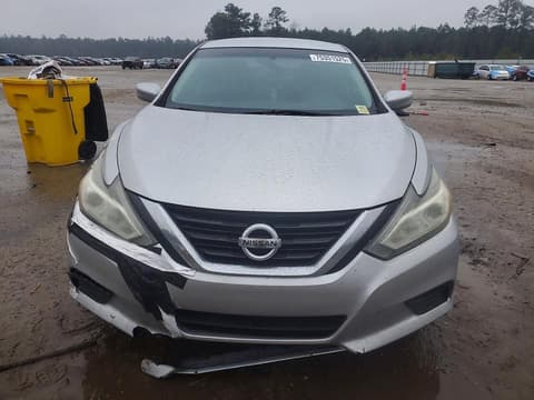 2016 Nissan Altima, VIN 1N4AL3AP1GN385483. Фото 5 з 6 з аукціону Copart. Каталог авто зі США OpenDataCar.