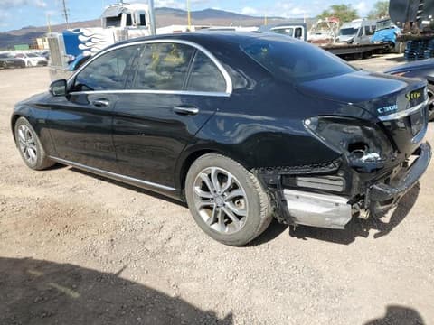 2017 Mercedes-benz C-Class, VIN 55SWF4JB4HU185133. Фото 2 з 6 з аукціону Copart. Каталог авто зі США OpenDataCar.