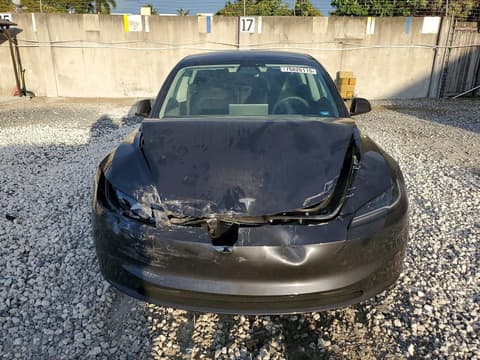 2025 Tesla Model 3, VIN 5YJ3E1EA7SF046015. Фото 5 з 6 з аукціону Copart. Каталог авто зі США OpenDataCar.