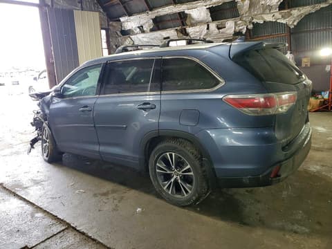 2016 Toyota Highlander, VIN 5TDJKRFH4GS505188. Фото 2 з 6 з аукціону Copart. Каталог авто зі США OpenDataCar.