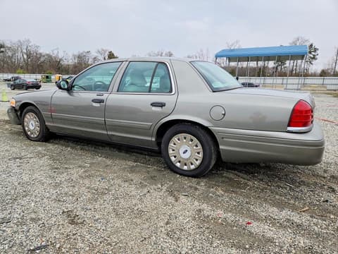 2004 Ford Crown Victoria, VIN 2FAFP73W44X115048. Photo 2 of 6 from Copart auction. OpenDataCar US salvage catalog.