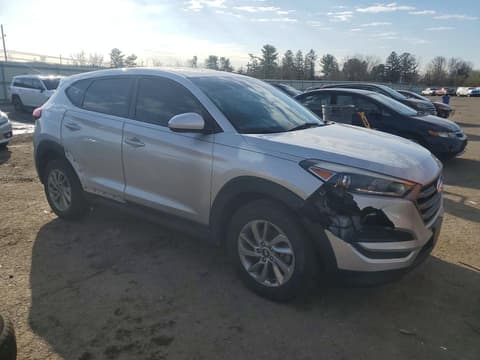 2016 Hyundai Tucson, VIN KM8J23A40GU192343. Фото 4 з 6 з аукціону Copart. Каталог авто зі США OpenDataCar.