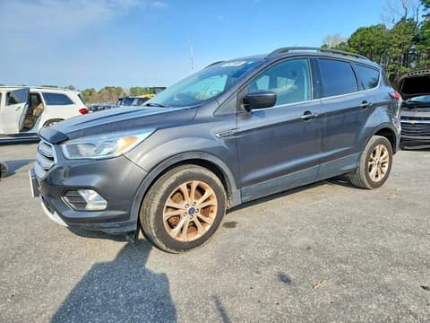 2018 Ford Escape, VIN 1FMCU0GD1JUC29657. Фото 1 з 6 з аукціону Copart. Каталог авто зі США OpenDataCar.