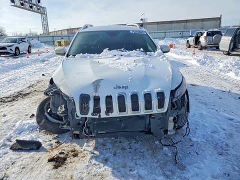 2015 Jeep Cherokee, VIN 1C4PJLCB5FW663001. Фото 5 з 6 з аукціону Copart. Каталог авто зі США OpenDataCar.