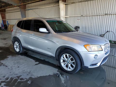 2011 Bmw X3, VIN 5UXWX7C5XBL734716. Фото 4 з 6 з аукціону Copart. Каталог авто зі США OpenDataCar.