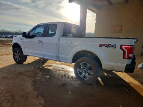 2015 Ford F-150, VIN 1FTFX1EF6FKD82797. Фото 2 з 6 з аукціону Copart. Каталог авто зі США OpenDataCar.