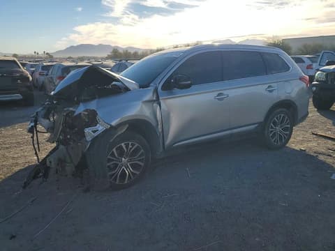 2018 Mitsubishi Outlander, VIN JA4AZ3A3XJZ053686. Фото 1 з 6 з аукціону Copart. Каталог авто зі США OpenDataCar.